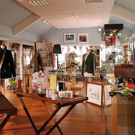 فندق Horse & Jockey