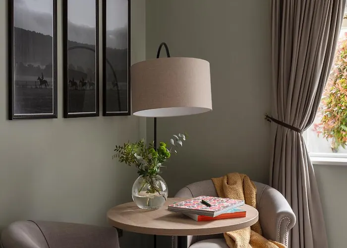 Horse & Jockey Отель Хорс-энд-Джоки