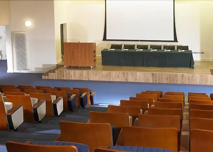 Horse & Jockey 4* Хорс-энд-Джоки