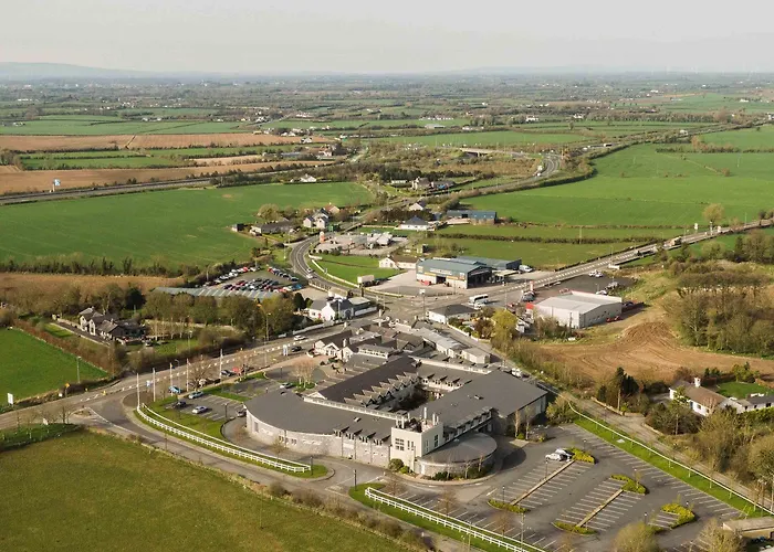 Horse & Jockey Отель